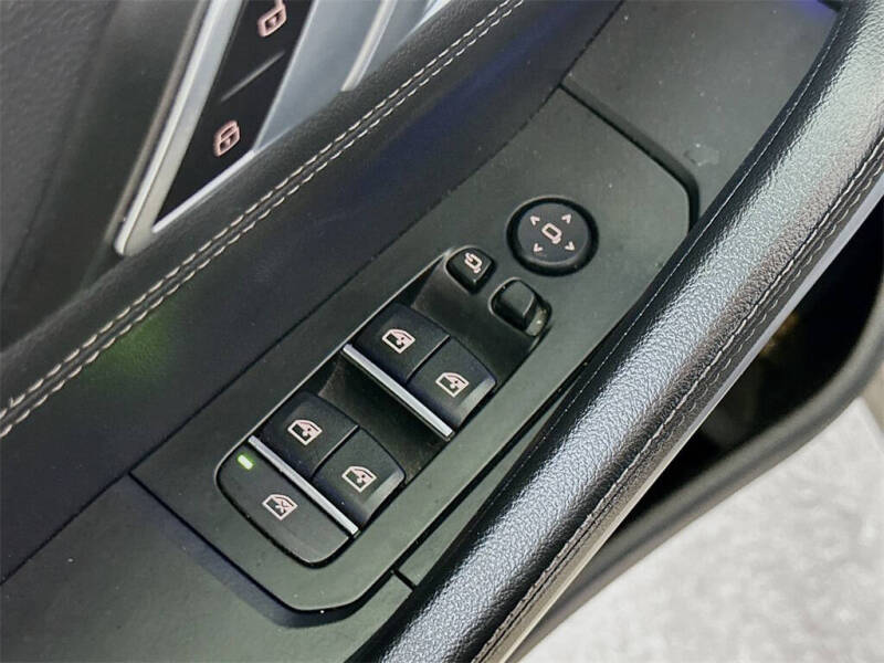 2021 BMW X6 xDrive40i