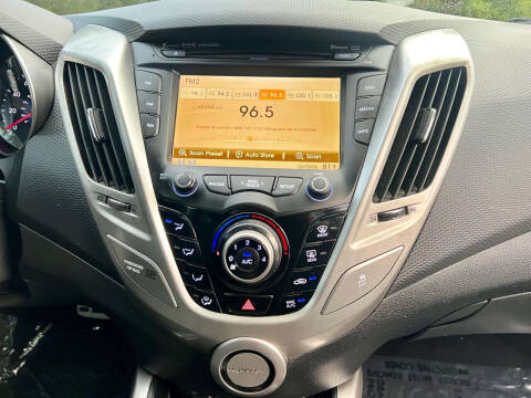 2016 Hyundai Veloster