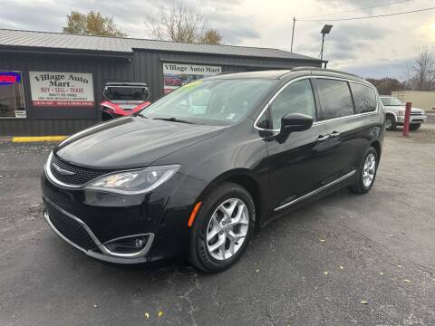 2017 Chrysler Pacifica for sale at VILLAGE AUTO MART LLC in Portage IN