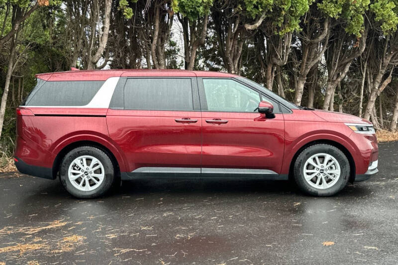2024 Kia Carnival