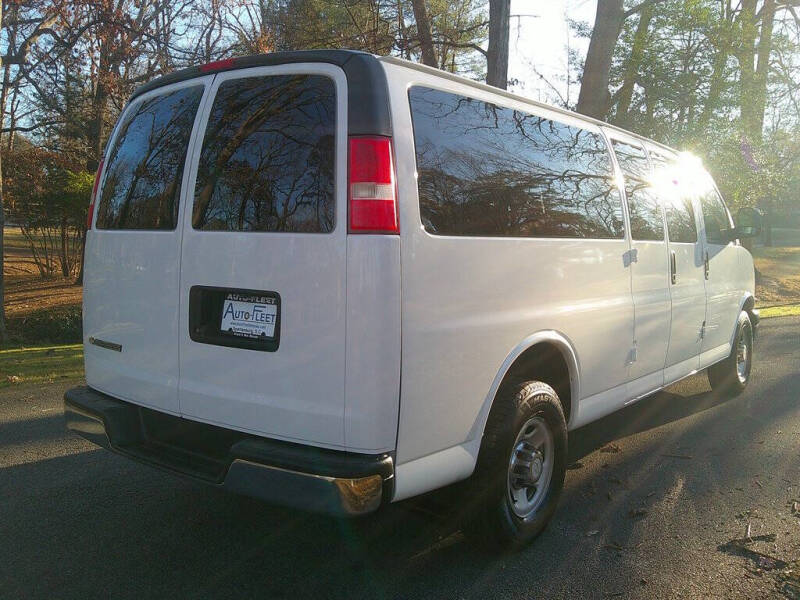 2017 Chevrolet Express LT 3500