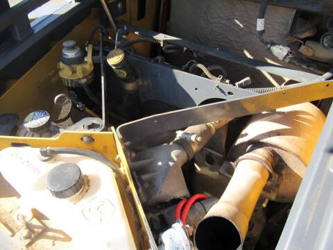 2010 John Deere 323D