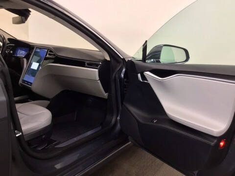 2015 Tesla Model S 70