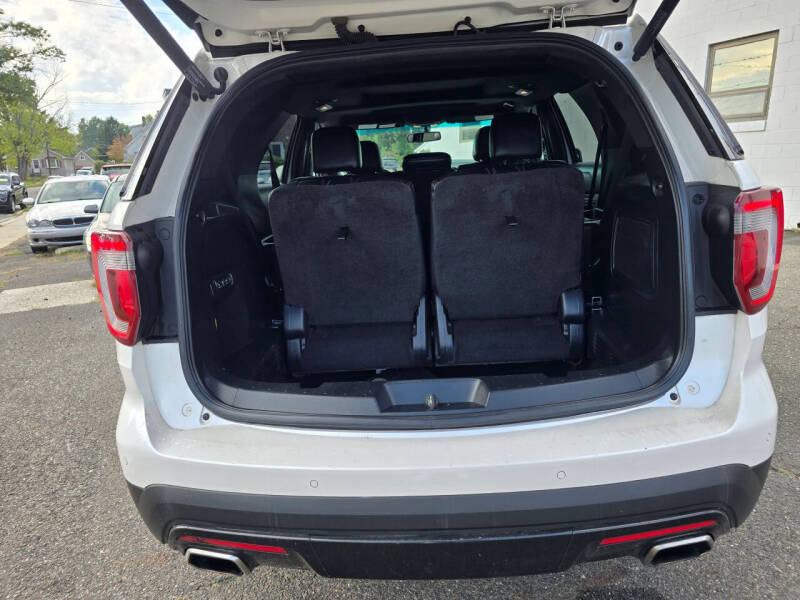 2016 Ford Explorer Sport