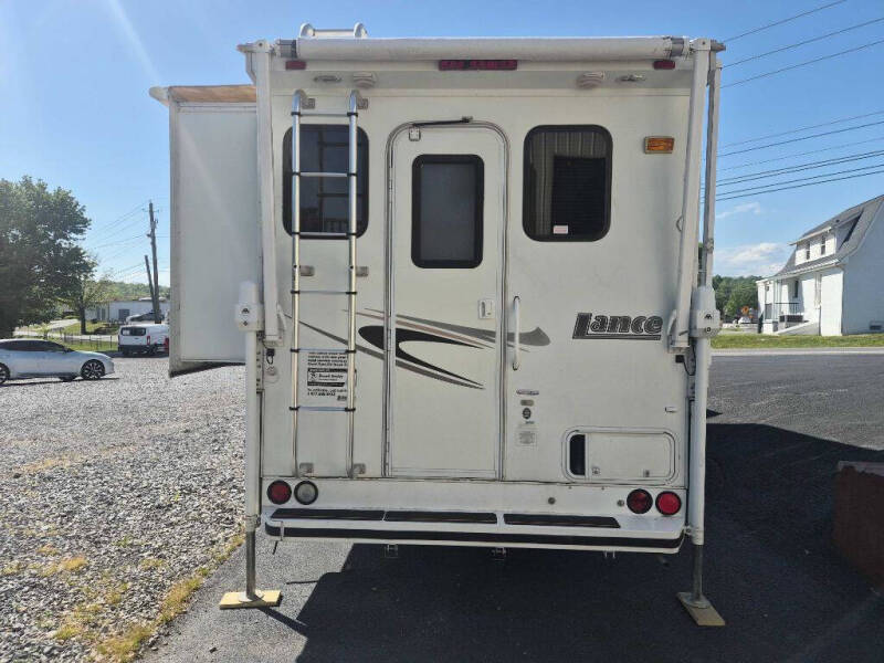2009 Lance 971