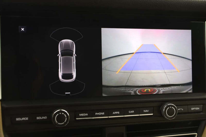 2019 Porsche Macan