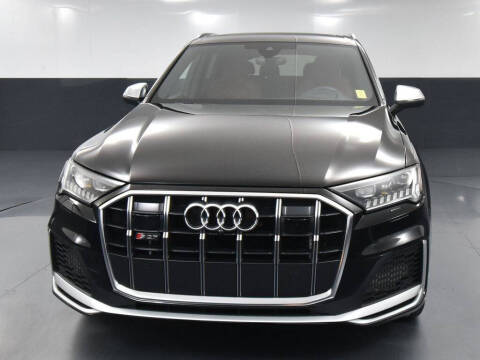 2024 Audi SQ7 4.0T quattro Premium Plus