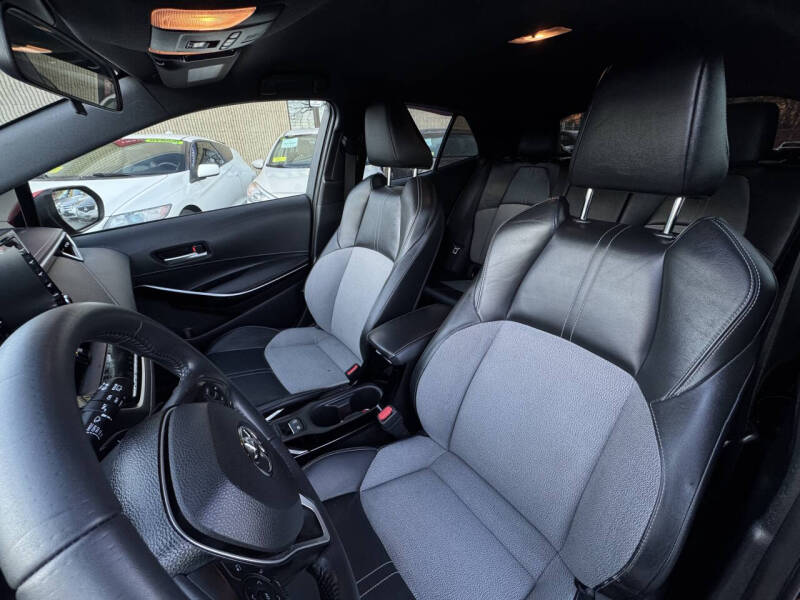 2020 Toyota Corolla Hatchback XSE