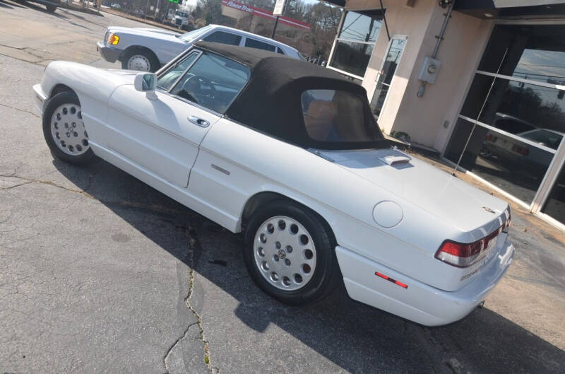 1991 Alfa Romeo Spider Veloce