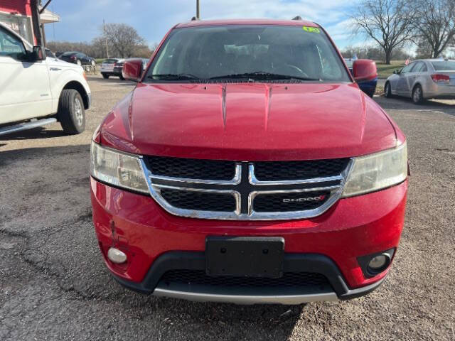 2013 Dodge Journey SXT photo 2