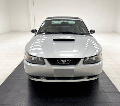 2002 Ford Mustang GT Deluxe