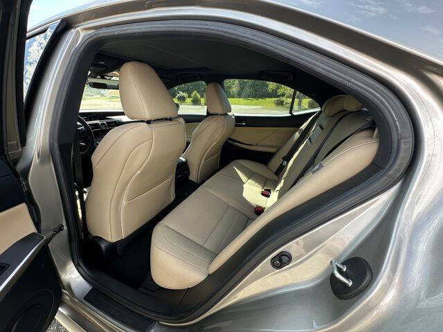 2020 Lexus IS 300