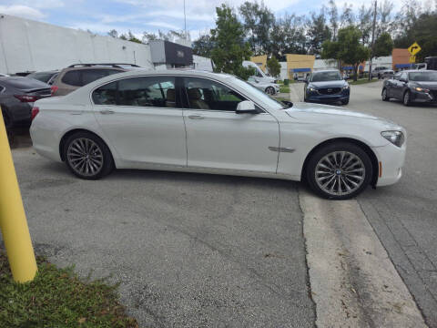 2012 BMW 7 Series 740Li