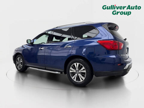 2020 Nissan Pathfinder SV