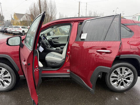 2025 Toyota RAV4 Limited