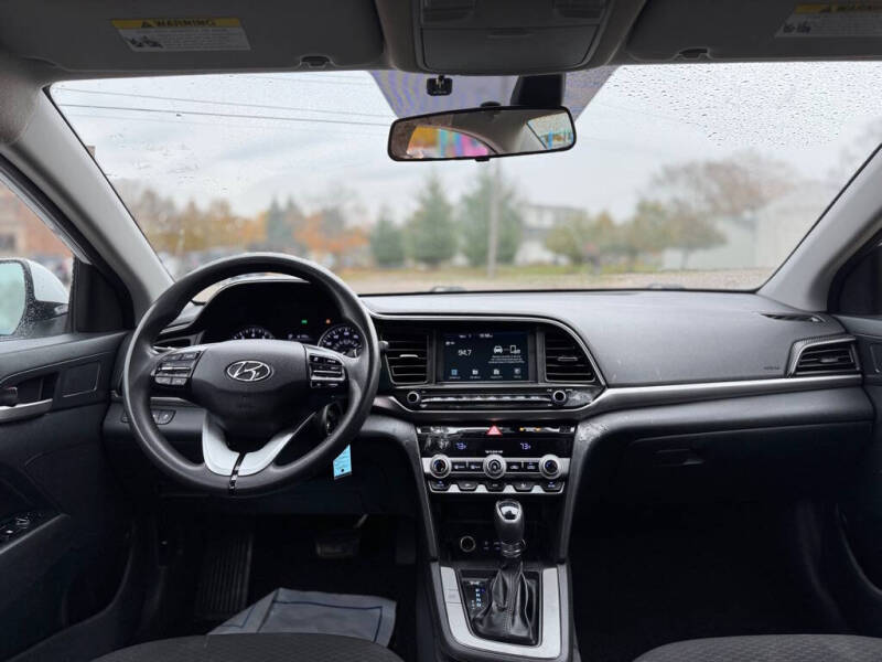 2020 Hyundai Elantra