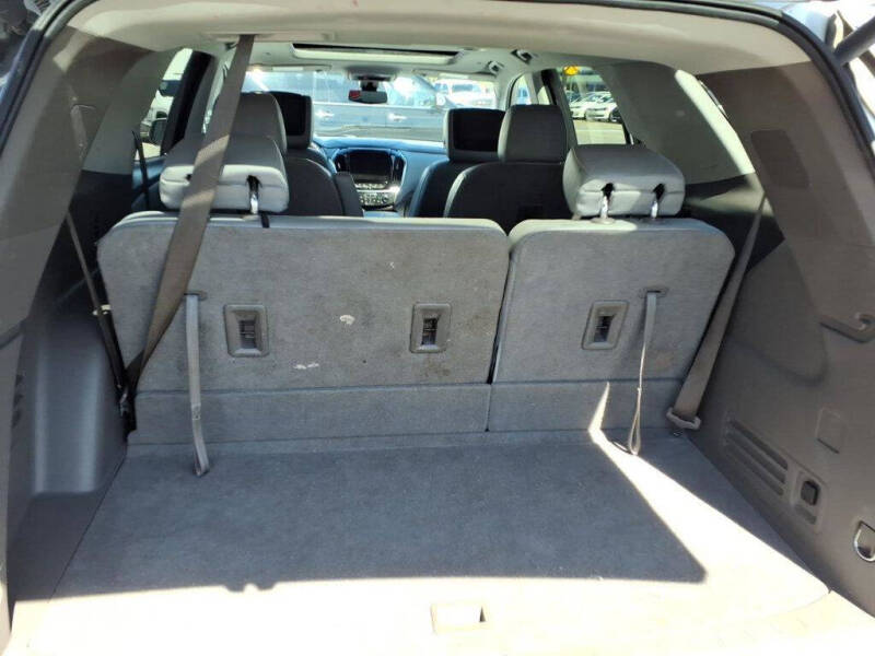 2021 Chevrolet Traverse LT Leather