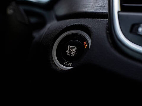 2017 Chrysler 200 Limited Platinum