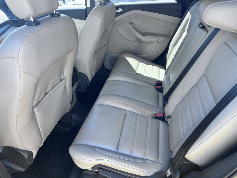 2019 Ford Escape SEL