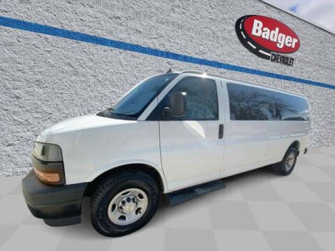 2022 Chevrolet Express LS 3500