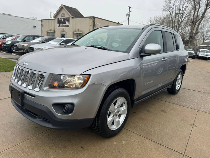 2017 Jeep Compass for sale at Auto 4 wholesale LLC in Parma OH