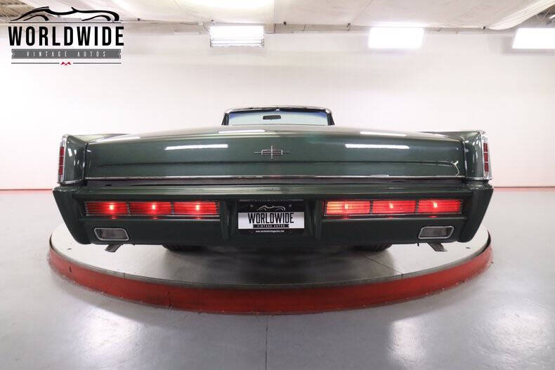 1966 Lincoln Continental