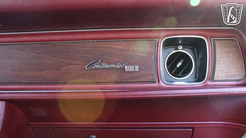 1971 Lincoln Continental