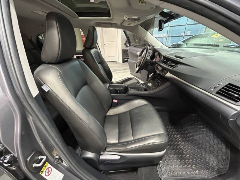 2012 Lexus CT 200h Premium