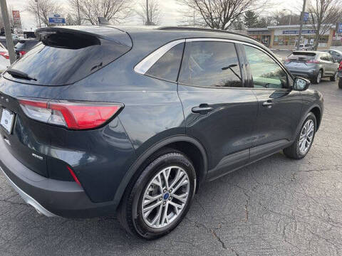 2022 Ford Escape SEL