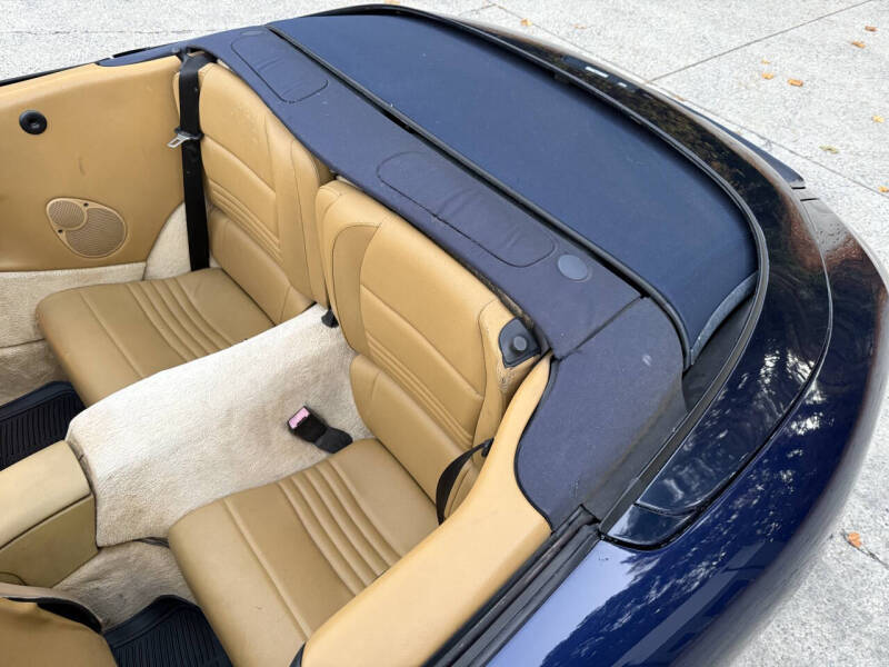 2000 Porsche 911 Carrera