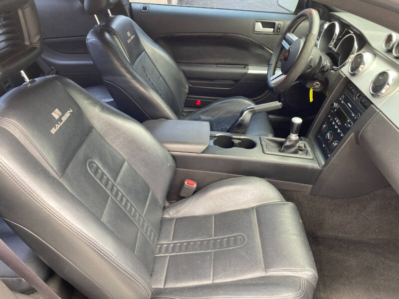 2007 Ford Mustang GT Deluxe