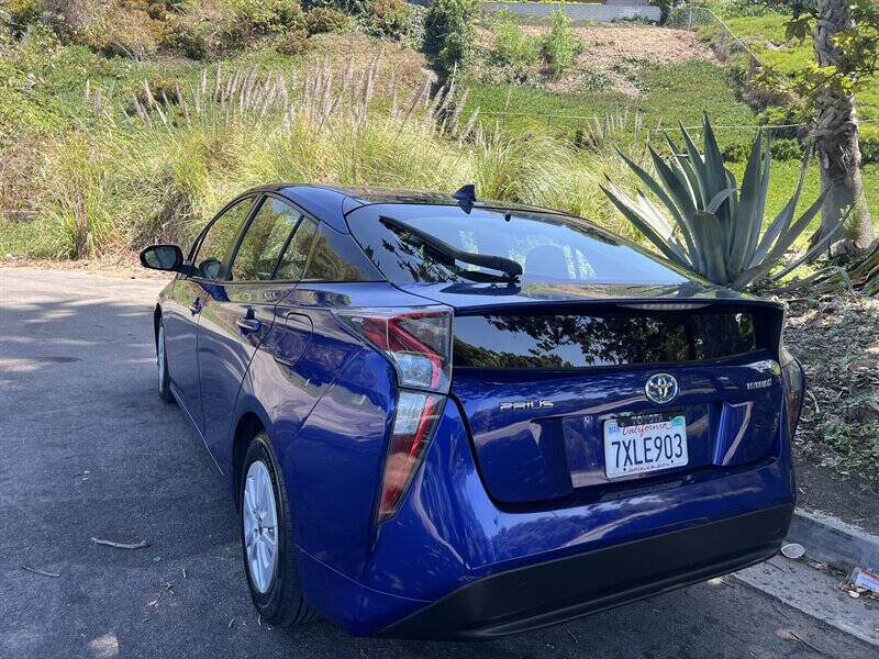 2017 Toyota Prius Two