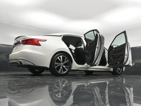 2016 Nissan Maxima Platinum