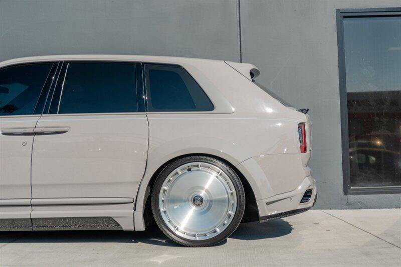 2025 Rolls-Royce Black Badge Cullinan