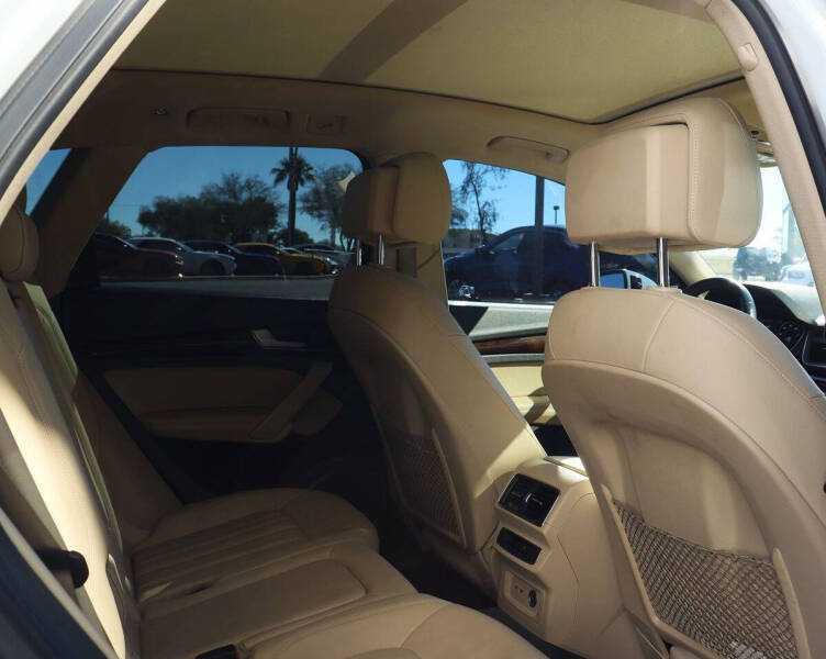 2019 Audi Q5 quattro Premium Plus 45 TFSI