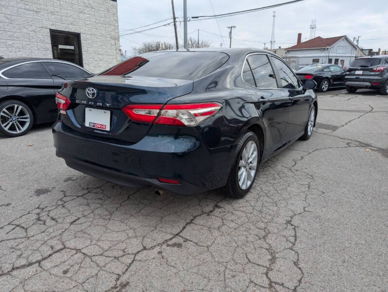 2018 Toyota Camry LE