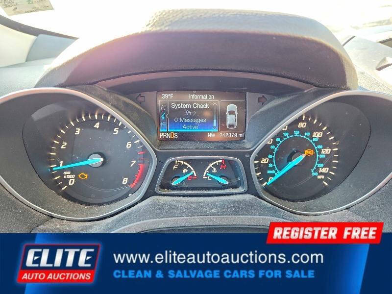 2016 Ford Escape SE