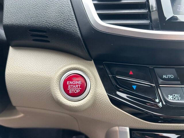 2017 Honda Accord EX-L V6 w/Navi w/Honda Sensing