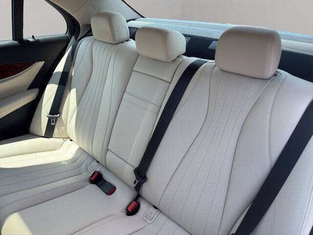 2017 Mercedes-Benz E-Class E 300 4MATIC