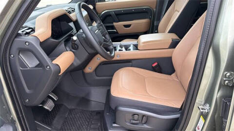 2025 Land Rover Defender 110 P400 X