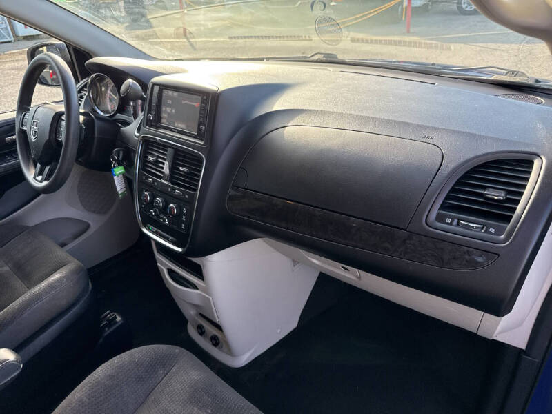 2018 Dodge Grand Caravan SE