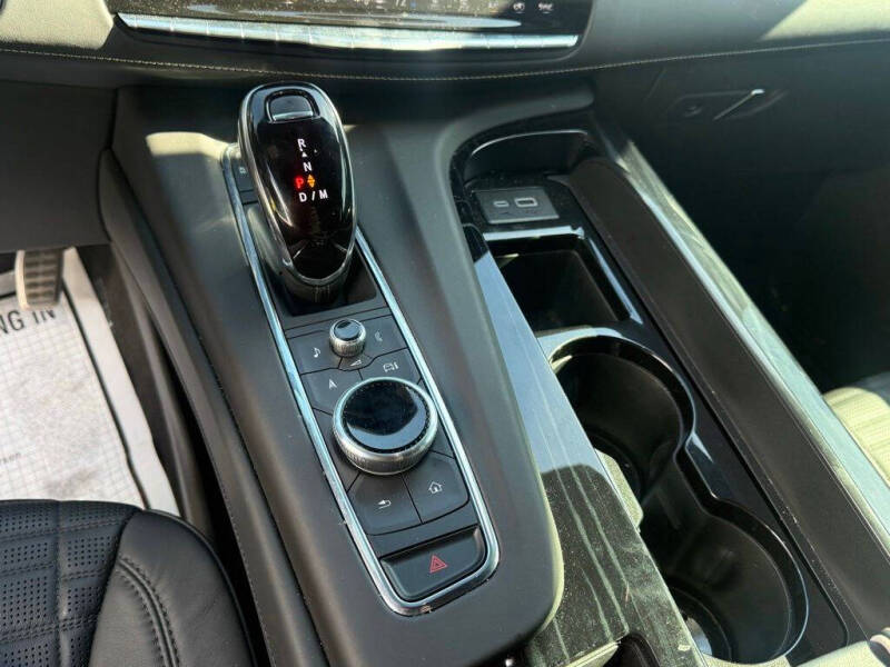 2024 Cadillac Escalade-V