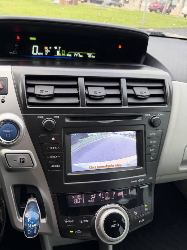 2012 Toyota Prius v Three