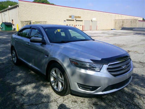 2013 Ford Taurus SEL