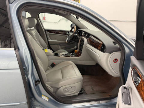 2004 Jaguar XJ-Series XJ8