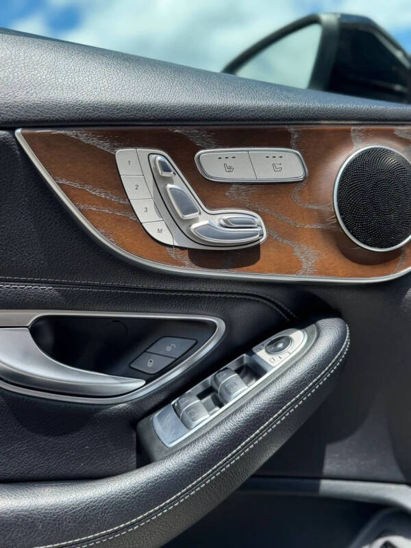 2018 Mercedes-Benz C-Class C 300
