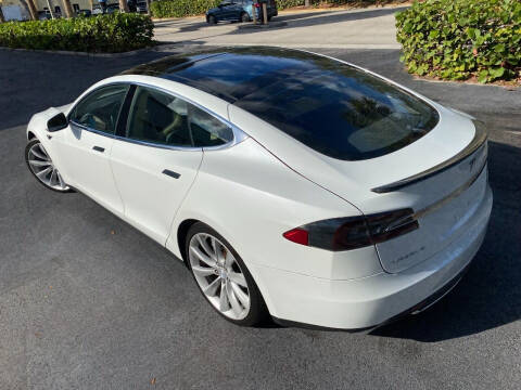 2012 Tesla Model S Performance