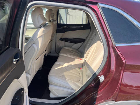 2017 Lincoln MKC Reserve