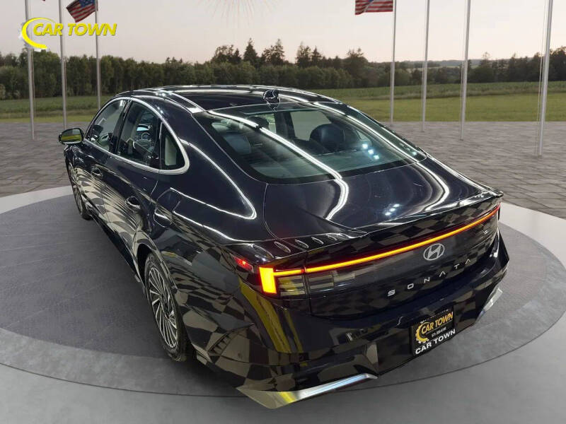 2024 Hyundai Sonata Hybrid Limited