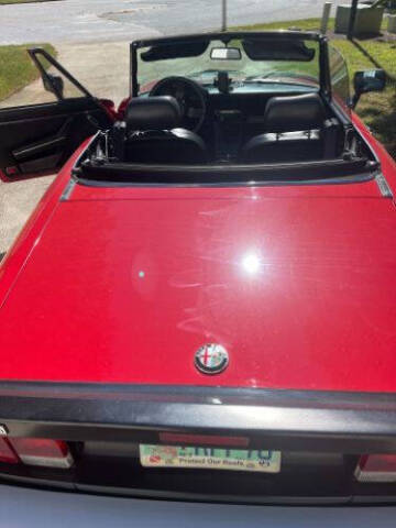 1986 Alfa Romeo Spider Veloce